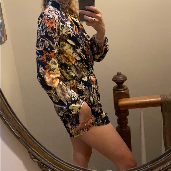 Floral romper - Picture 3 of 4